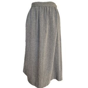 Vintage Wool Tweed Midi Skirt Size 6 Waist Black and White Herringbone